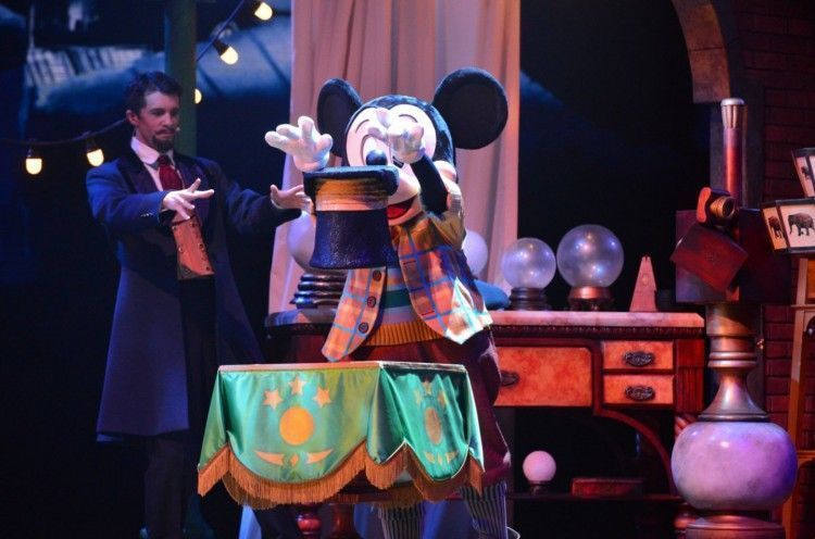 Mickey y el Mago