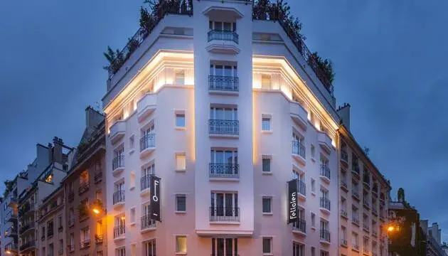 Hotel Mercure Paris Tour Eiffel Pont Mirabeau frente al Sena y cerca de la estación Javel