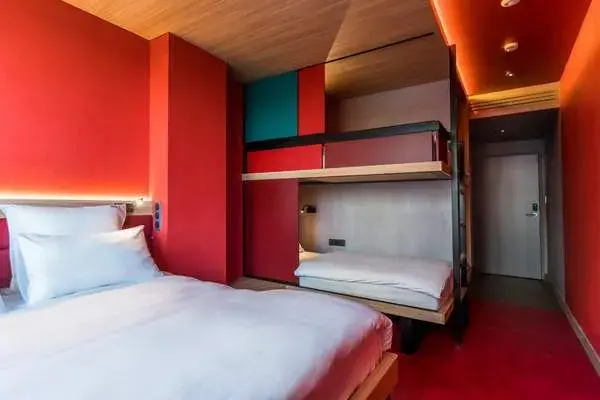 Hotel Yooma Urban Lodge Paris, habitaciones familiares para 6 personas cerca de la Torre Eiffel