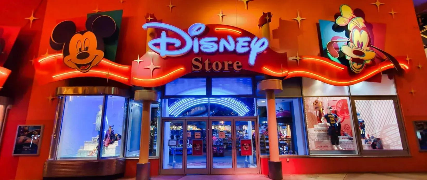 Servicio de compras en línea y envío de productos exclusivos del parque
