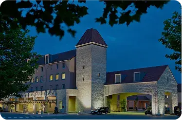 Explorers Hotel