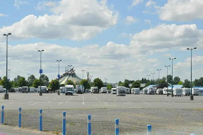 Estacionamiento exclusivo para autocaravanas en Disneyland Paris