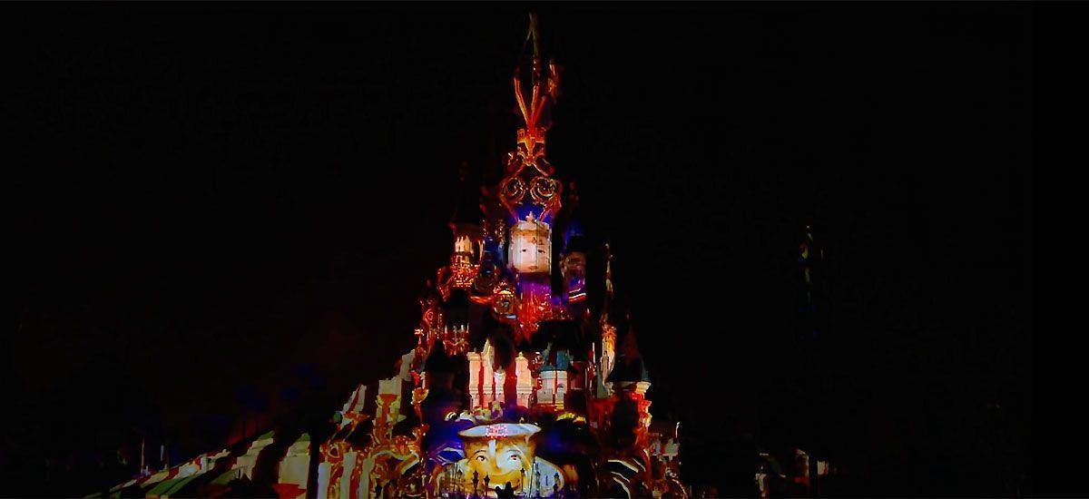Mapping de La Bella y la Bestia en el espectáculo Disney Illuminations