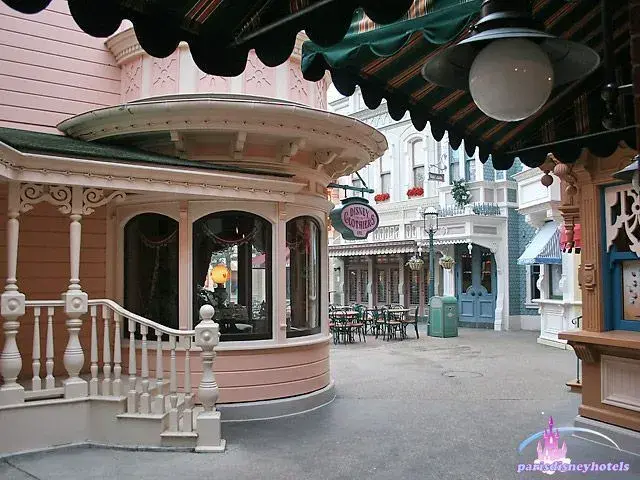 Fachada victoriana en Main Street USA - Disneyland París