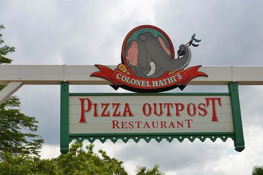 Colonel Hathi's Pizza Outpost en Disneyland París