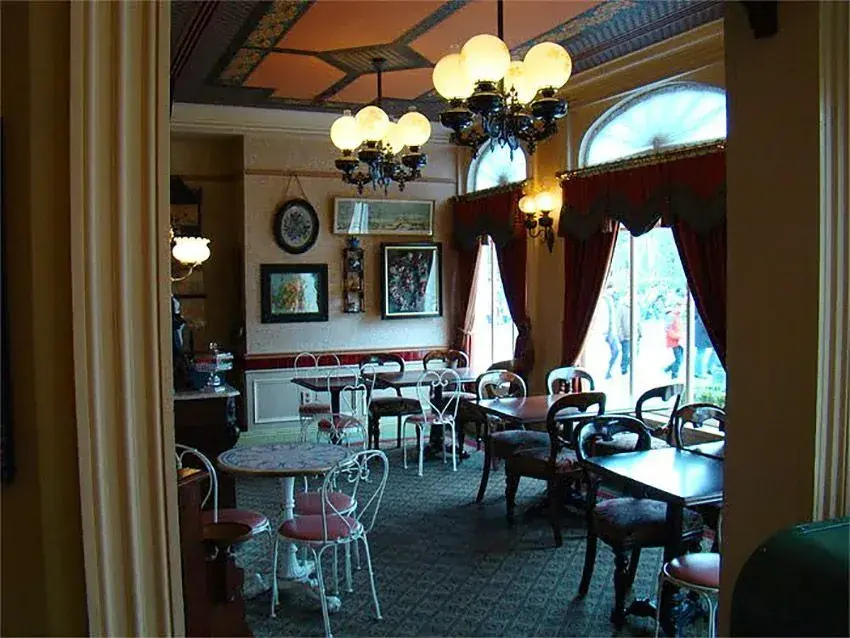 Victoria - 11