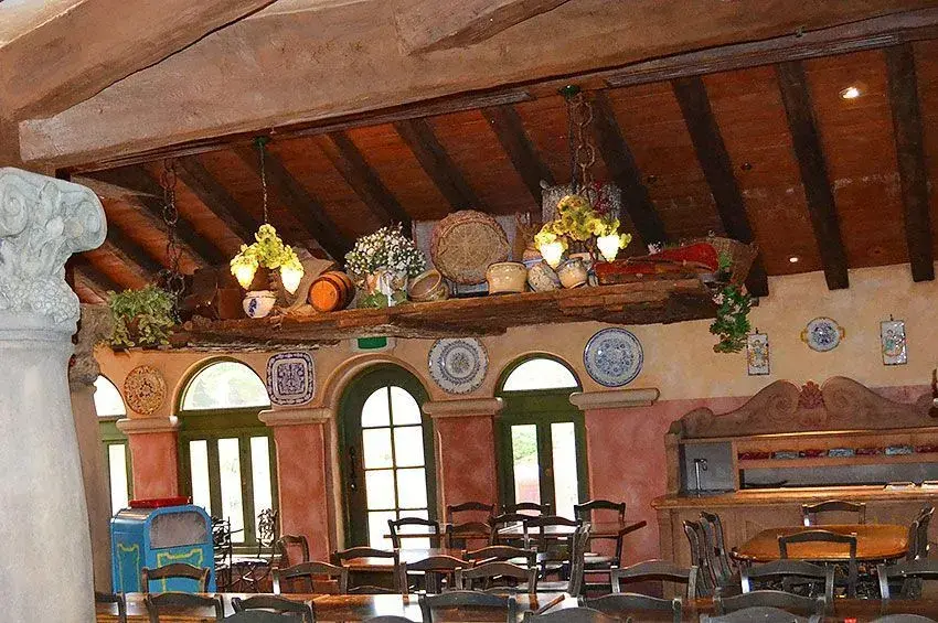 Pizzeria Bella Notte - Salón Interior
