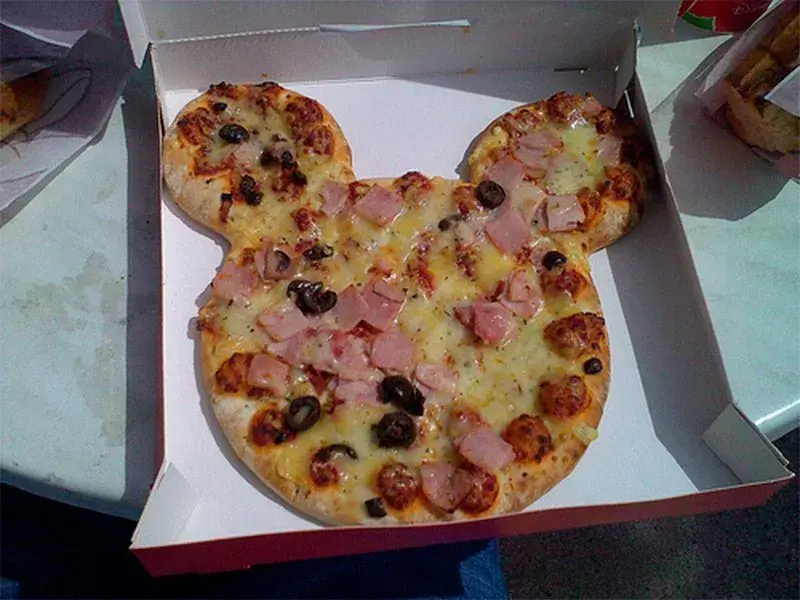 Pizzeria Bella Notte - Pizza Mickey