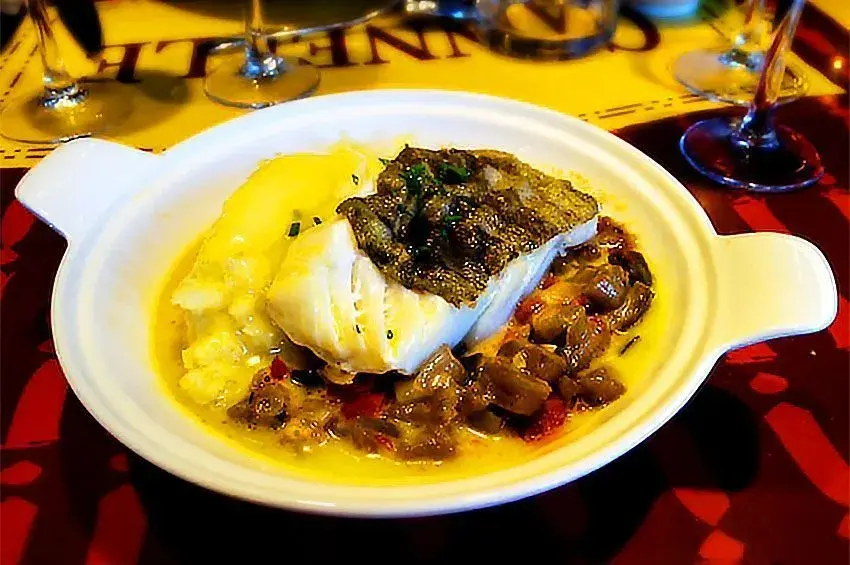 Bistrot Chez Rémy - Guarnición de ratatouille tradicional