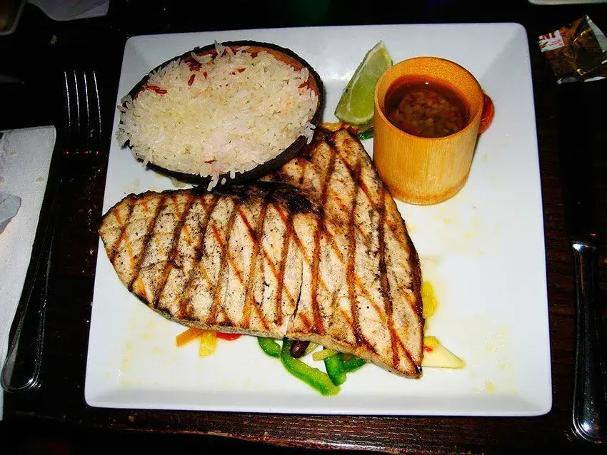 Plato criollo tradicional en Captain Jack's