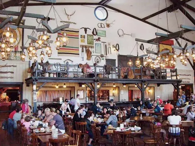 Chuck Wagon Cafe - 4
