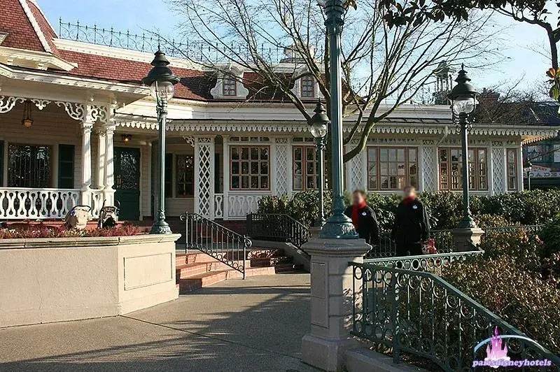 Plaza Gardens Restaurant - Entrada Principal