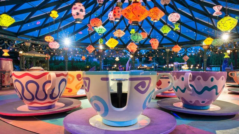 Mad Hatter's Tea Cups en Disneyland Paris